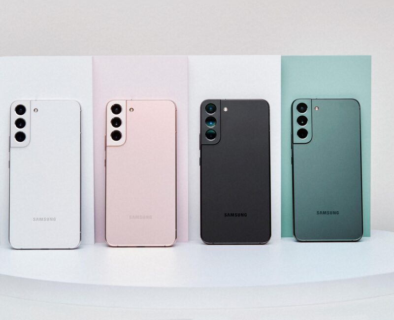 Galaxy S22 Plus Group Image