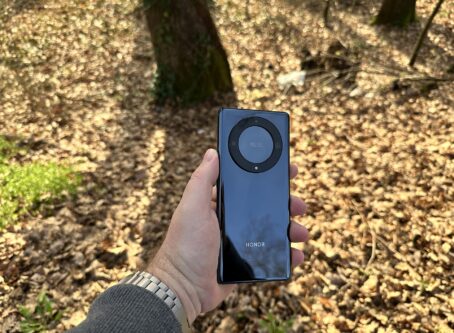 Honor Magic5 Lite 10