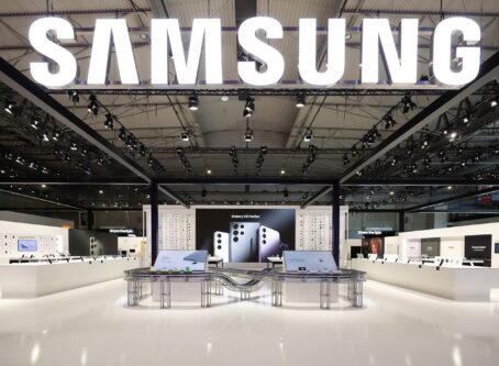 MWC Samsung Booth