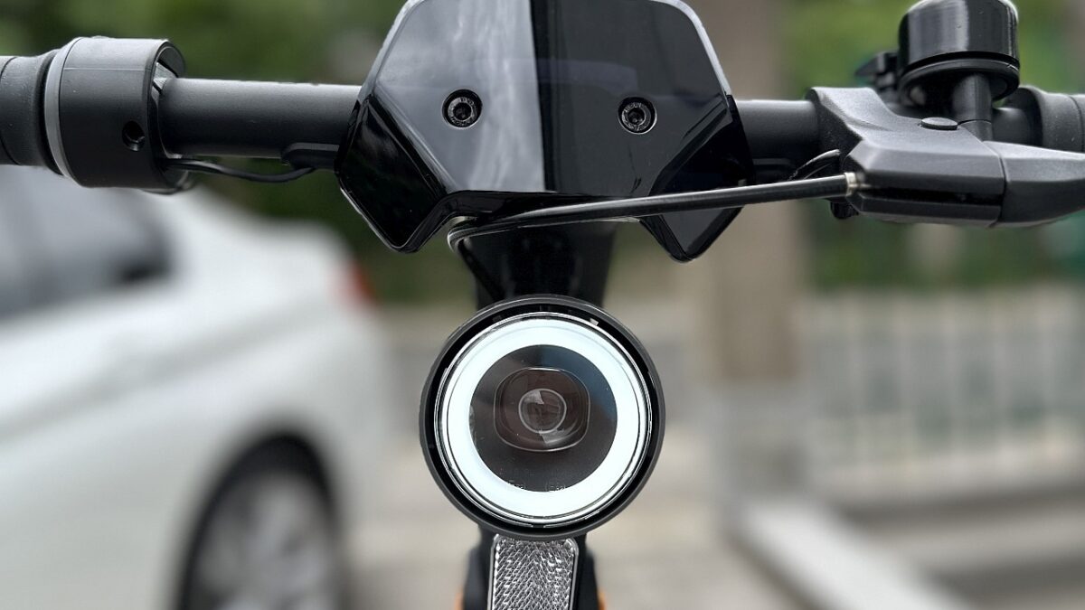 NIU KQi2 Pro elektricni romobil 3