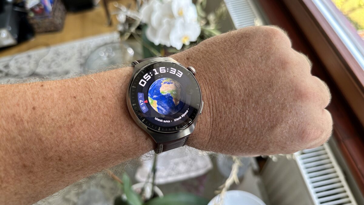 Huawei Watch 4 Pro 1