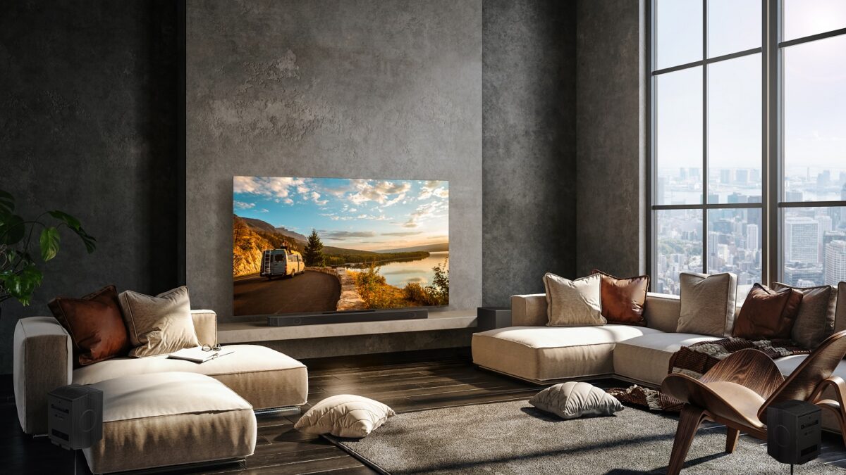 Neo QLED 8K QN900C With Soundbar