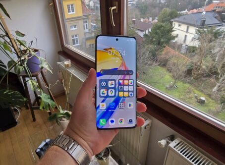 Honor Magic6 Lite 1