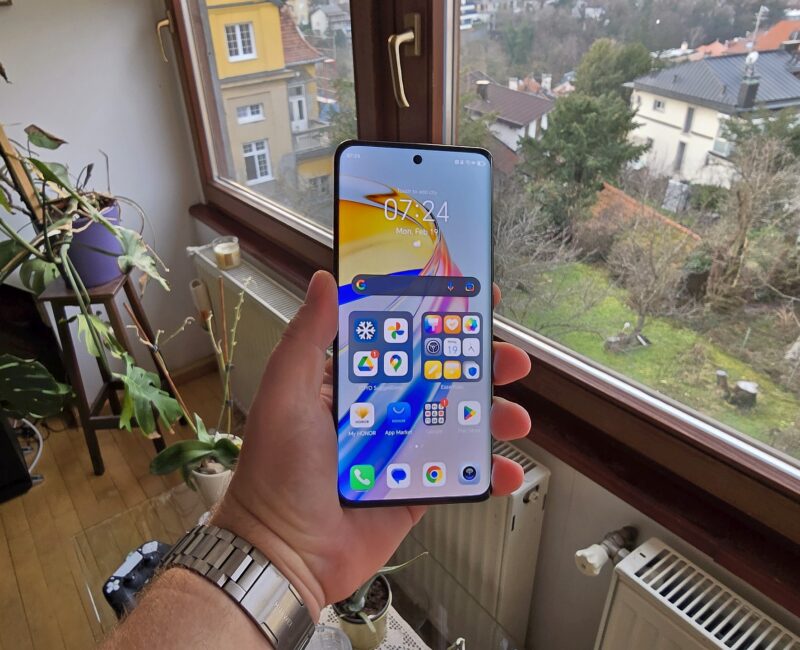 Honor Magic6 Lite 1