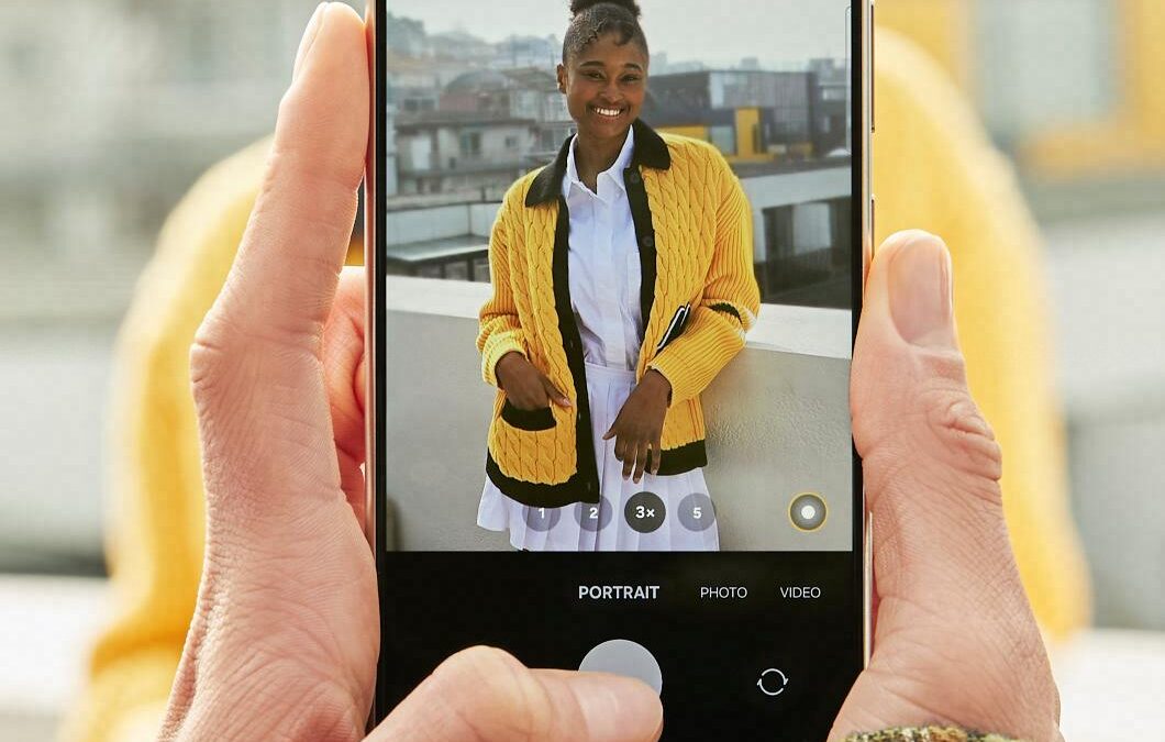 Lifestyle Image Portrait Mode LI