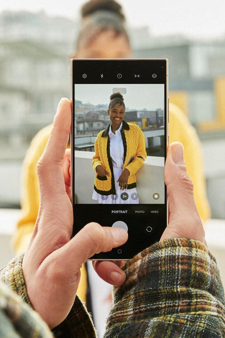 Lifestyle Image Portrait Mode LI