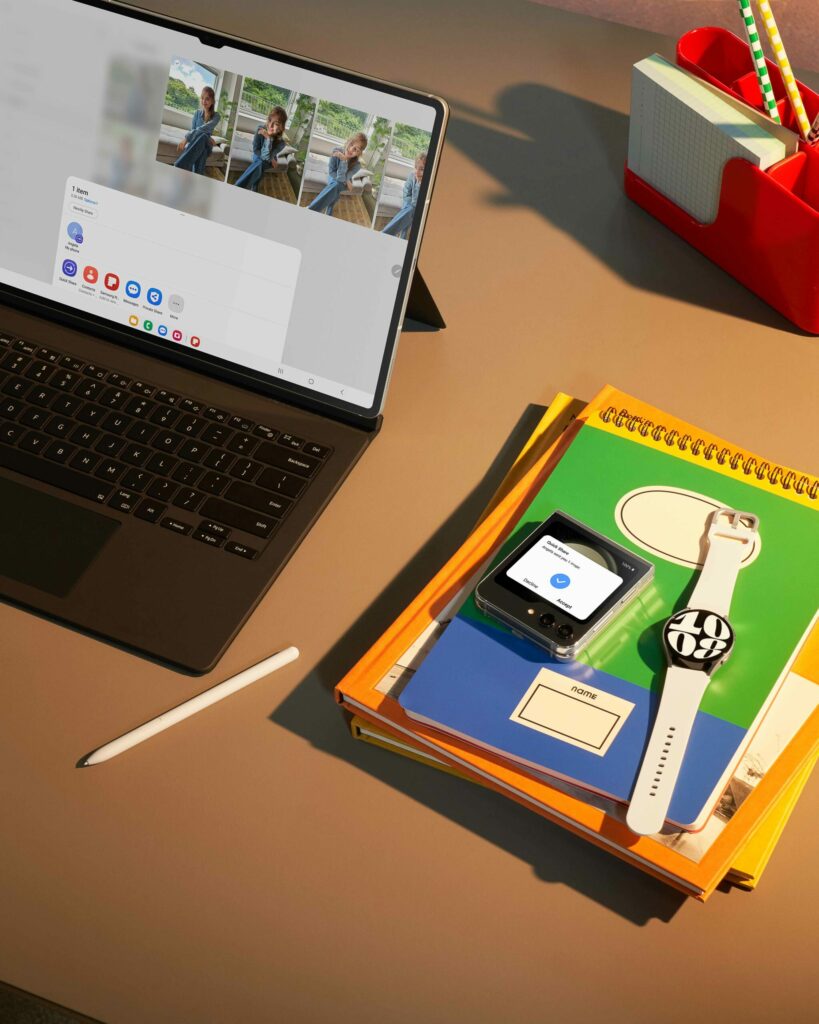 020 ecosystem galaxy zflip5 mint watch6 40mm gold tabs9ultra beige spen scaled