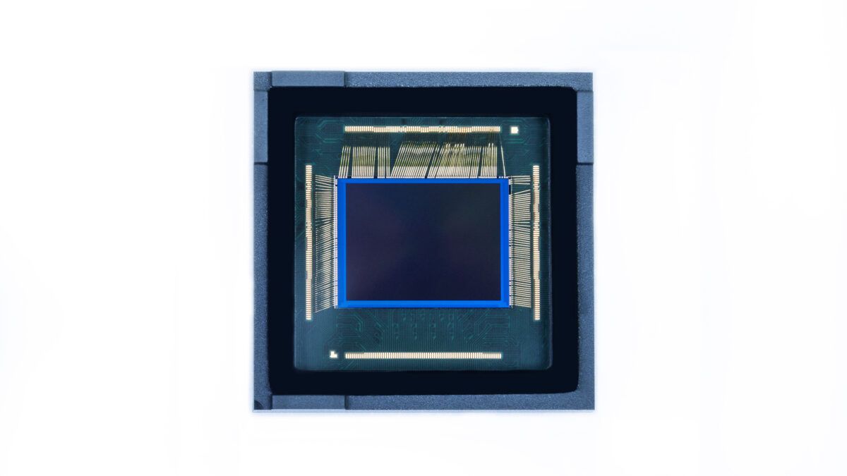 Samsung ISOCELL GNJ 1