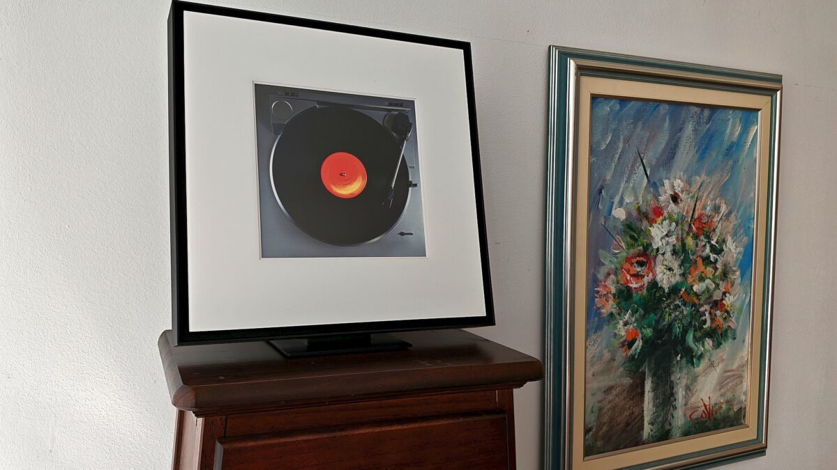 Samsung Music Frame 9