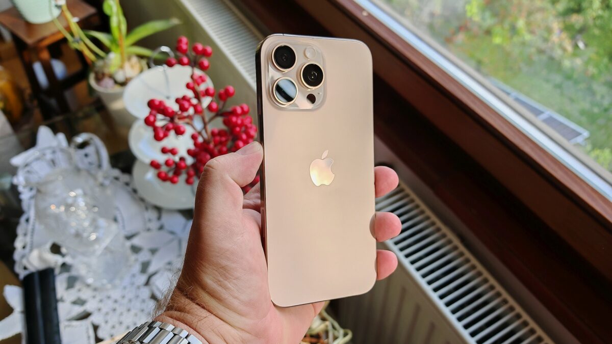 iPhone 16 Pro Max 3 1