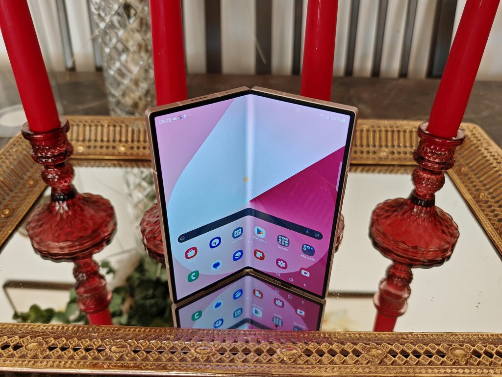 Samsung Galaxy Z Fold6 7