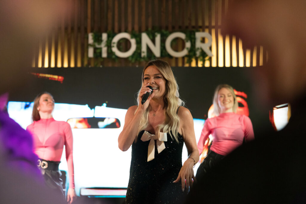 Honor 400 Pro predstavljanje 3207
