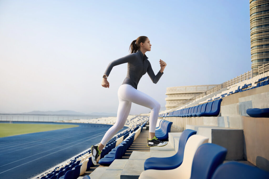 MKT Seiya Creative shot Stair climbing White JPG RGB EN 20250428