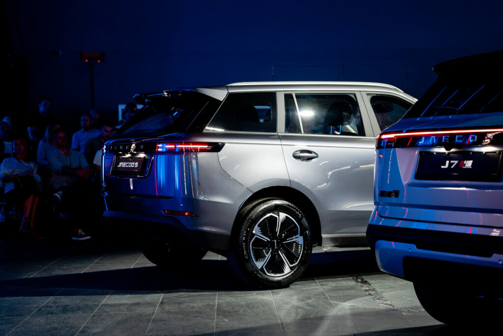 omoda jaecoo angelovirag 34 scaled