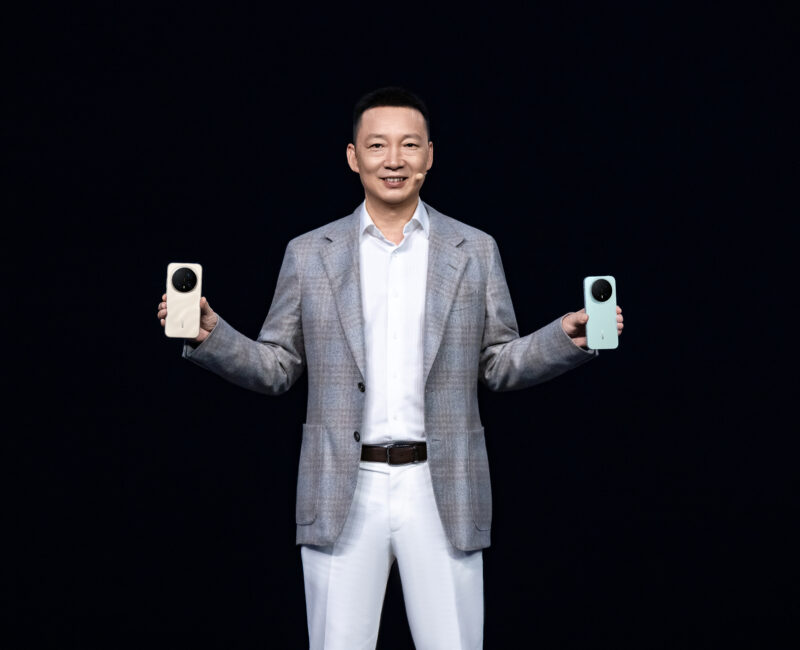 Honor Magic8 PR Photo 1