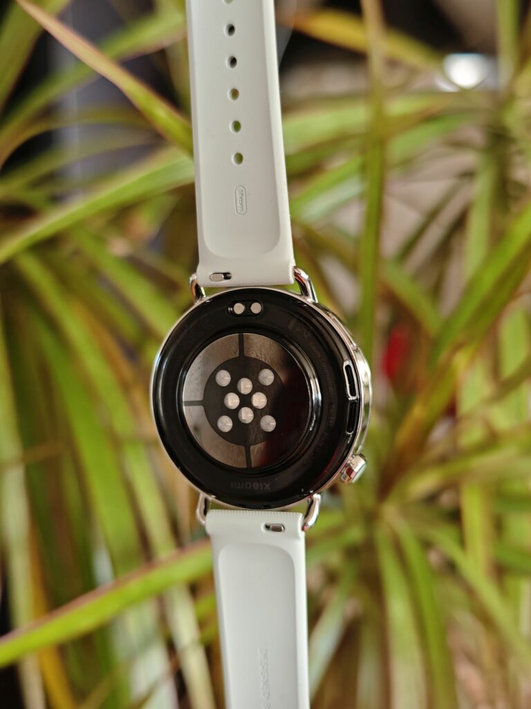 Xiaomi Watch S4 41 mm - punjenje i baterija