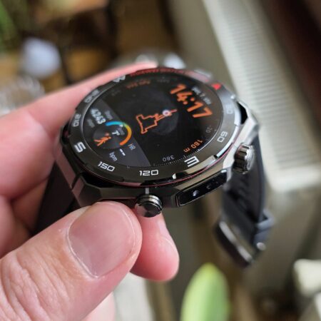 Huawei Watch Ultimate 2 4