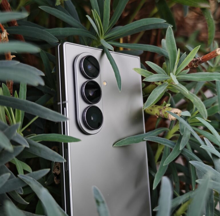 Samsung Galaxy Z Fold 7 4