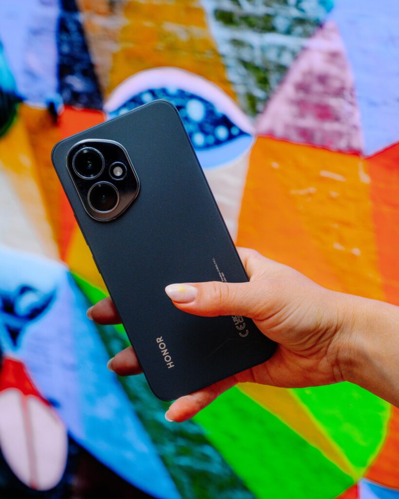 HONOR 400 serija novo 3