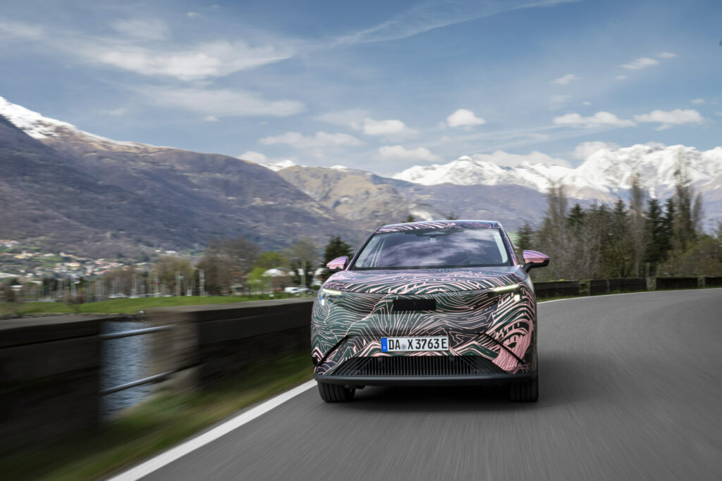 01 skoda peaq covered drive e754572f 1920x1280 1