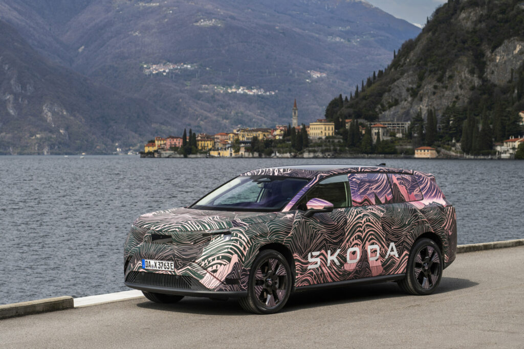 45 skoda peaq covered drive d47351fe 1920x1280 1