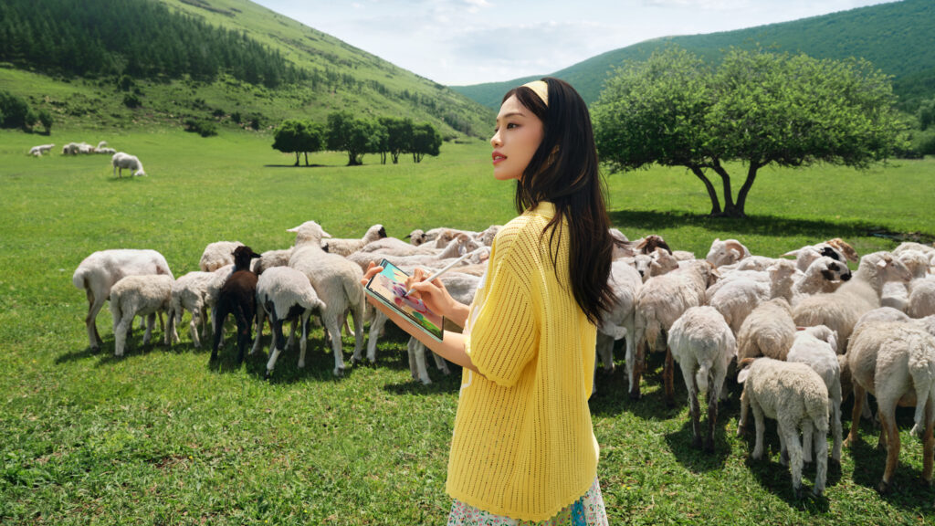 HUAWEI MatePad Air MKT Creative Shot Painting 2 EN JPG 16 9 20250825