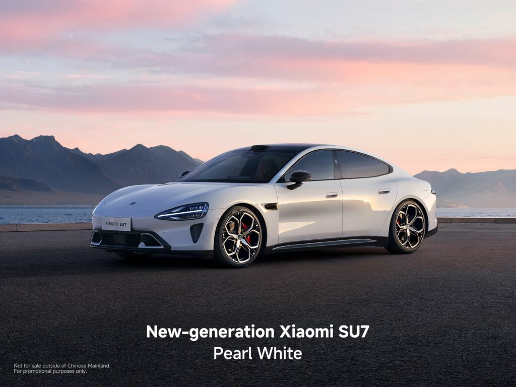 New generation Xiaomi SU7 06 Pearl White